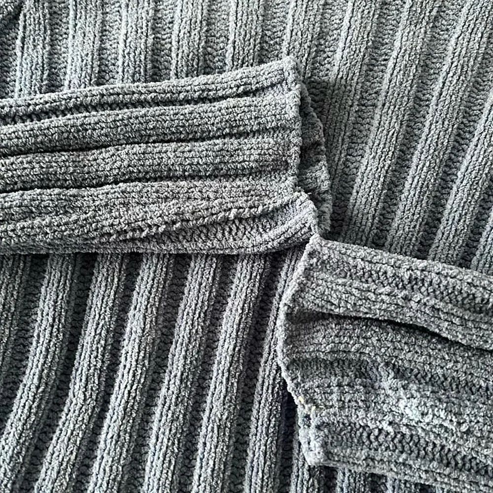 american eagle cropped mock neck chenille sweater - Picture 2 of 5